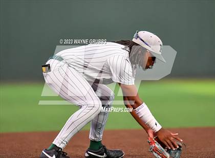 Thumbnail 2 in Reedy @ Longview (UIL 5A Regional Semifinal) photogallery.