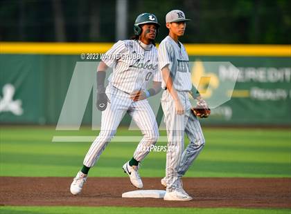 Thumbnail 2 in Reedy @ Longview (UIL 5A Regional Semifinal) photogallery.