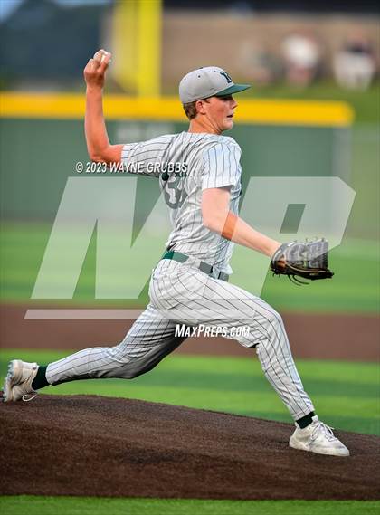Thumbnail 3 in Reedy @ Longview (UIL 5A Regional Semifinal) photogallery.