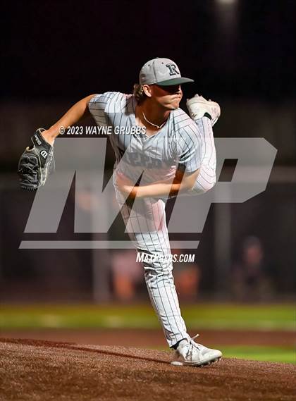 Thumbnail 2 in Reedy @ Longview (UIL 5A Regional Semifinal) photogallery.