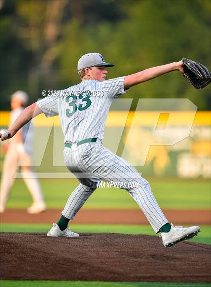 Thumbnail 1 in Reedy @ Longview (UIL 5A Regional Semifinal) photogallery.