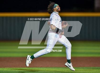 Thumbnail 2 in Reedy @ Longview (UIL 5A Regional Semifinal) photogallery.