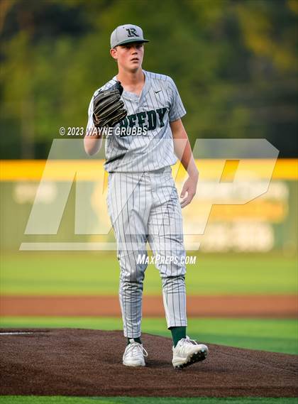 Thumbnail 2 in Reedy @ Longview (UIL 5A Regional Semifinal) photogallery.