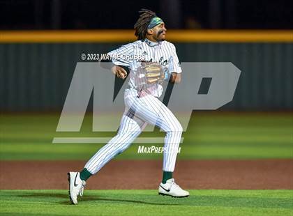 Thumbnail 3 in Reedy @ Longview (UIL 5A Regional Semifinal) photogallery.