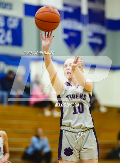 Thumbnail 1 in Hug @ Portola (Varsity Elite Tournament) photogallery.