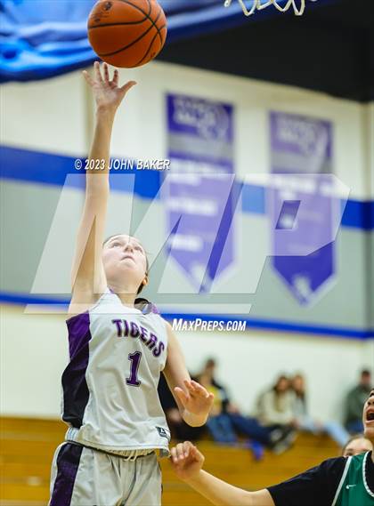 Thumbnail 1 in Hug @ Portola (Varsity Elite Tournament) photogallery.