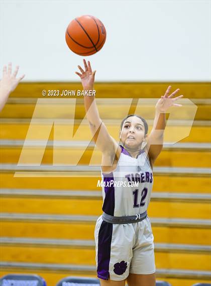Thumbnail 1 in Hug @ Portola (Varsity Elite Tournament) photogallery.