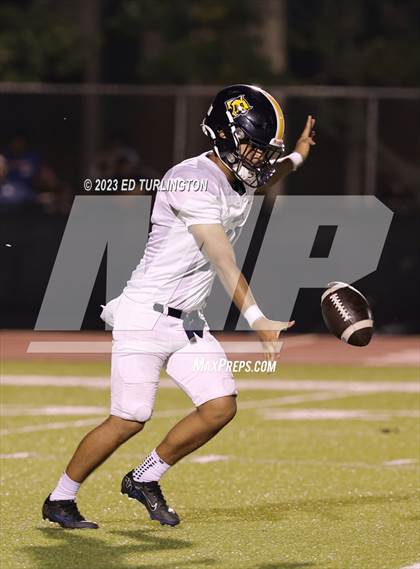 Thumbnail 1 in Wheeler @ Lassiter photogallery.
