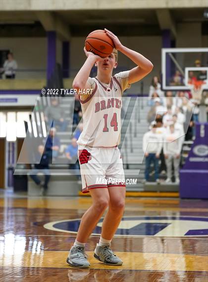 Thumbnail 1 in Beech Grove vs. Brownstown Central (IHSAA 3A Regional Semi-Final) photogallery.