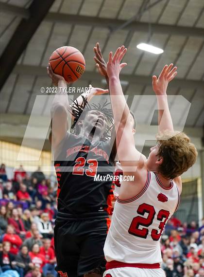 Thumbnail 2 in Beech Grove vs. Brownstown Central (IHSAA 3A Regional Semi-Final) photogallery.