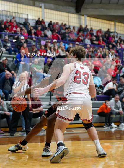 Thumbnail 1 in Beech Grove vs. Brownstown Central (IHSAA 3A Regional Semi-Final) photogallery.
