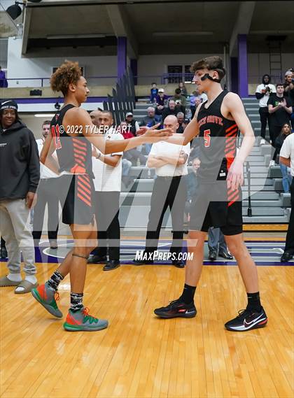 Thumbnail 2 in Beech Grove vs. Brownstown Central (IHSAA 3A Regional Semi-Final) photogallery.