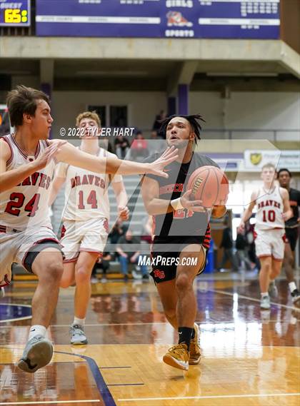 Thumbnail 2 in Beech Grove vs. Brownstown Central (IHSAA 3A Regional Semi-Final) photogallery.