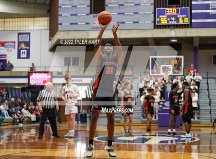 Thumbnail 1 in Beech Grove vs. Brownstown Central (IHSAA 3A Regional Semi-Final) photogallery.