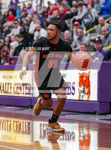 Thumbnail 3 in Beech Grove vs. Brownstown Central (IHSAA 3A Regional Semi-Final) photogallery.