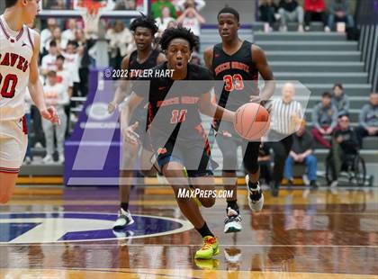 Thumbnail 2 in Beech Grove vs. Brownstown Central (IHSAA 3A Regional Semi-Final) photogallery.