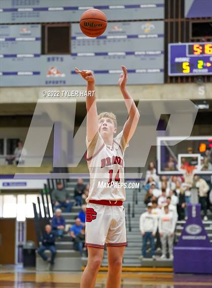 Thumbnail 3 in Beech Grove vs. Brownstown Central (IHSAA 3A Regional Semi-Final) photogallery.