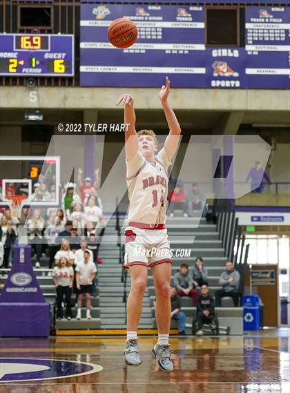 Thumbnail 1 in Beech Grove vs. Brownstown Central (IHSAA 3A Regional Semi-Final) photogallery.