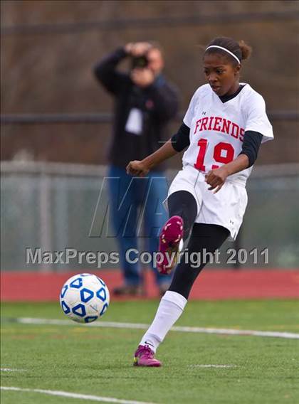 Thumbnail 3 in Hoosick Falls vs Friends Academy (NYSPHSAA Class C Final) photogallery.