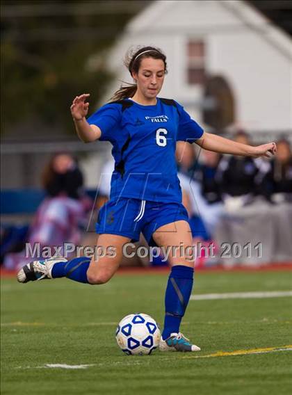 Thumbnail 1 in Hoosick Falls vs Friends Academy (NYSPHSAA Class C Final) photogallery.