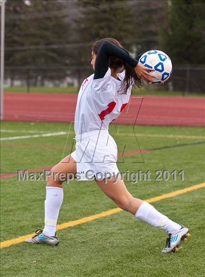 Thumbnail 2 in Hoosick Falls vs Friends Academy (NYSPHSAA Class C Final) photogallery.