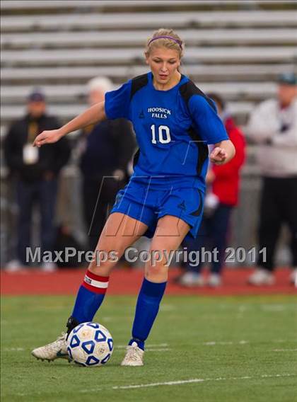 Thumbnail 3 in Hoosick Falls vs Friends Academy (NYSPHSAA Class C Final) photogallery.