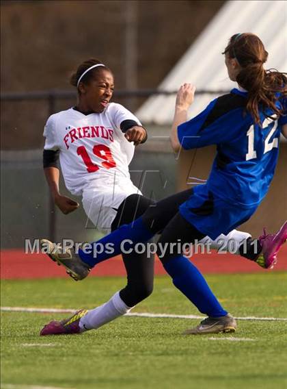 Thumbnail 3 in Hoosick Falls vs Friends Academy (NYSPHSAA Class C Final) photogallery.