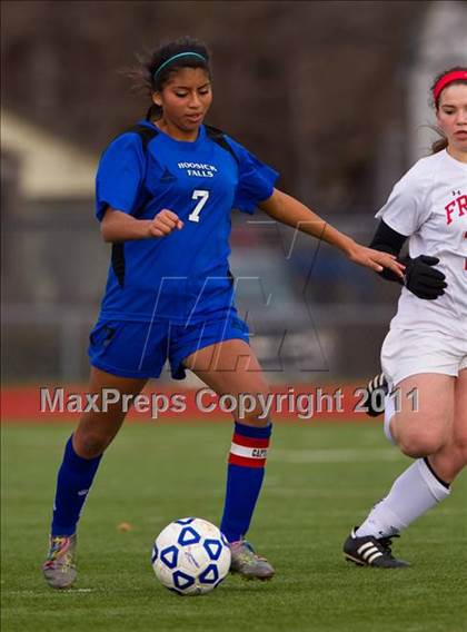 Thumbnail 2 in Hoosick Falls vs Friends Academy (NYSPHSAA Class C Final) photogallery.
