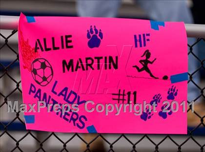 Thumbnail 1 in Hoosick Falls vs Friends Academy (NYSPHSAA Class C Final) photogallery.