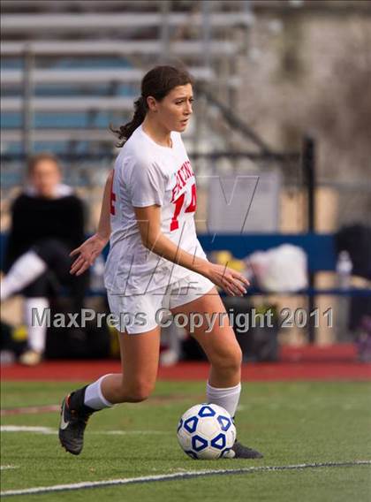 Thumbnail 2 in Hoosick Falls vs Friends Academy (NYSPHSAA Class C Final) photogallery.