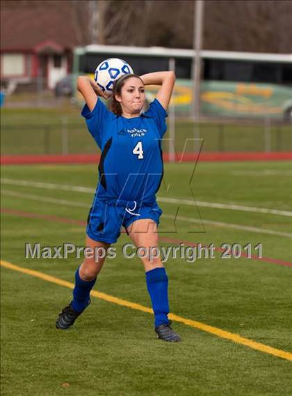 Thumbnail 1 in Hoosick Falls vs Friends Academy (NYSPHSAA Class C Final) photogallery.