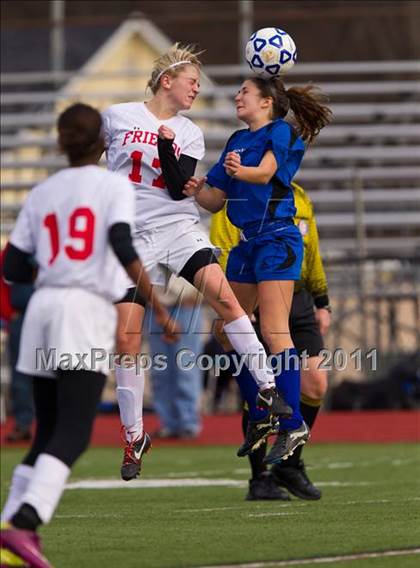 Thumbnail 1 in Hoosick Falls vs Friends Academy (NYSPHSAA Class C Final) photogallery.