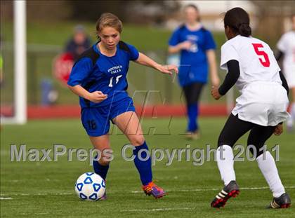 Thumbnail 3 in Hoosick Falls vs Friends Academy (NYSPHSAA Class C Final) photogallery.