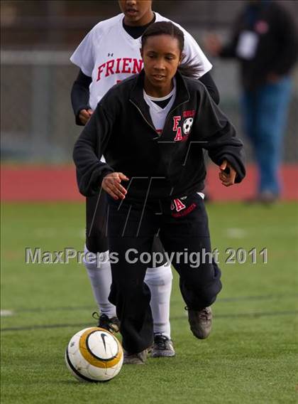 Thumbnail 1 in Hoosick Falls vs Friends Academy (NYSPHSAA Class C Final) photogallery.
