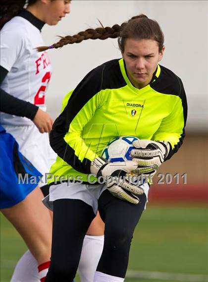 Thumbnail 1 in Hoosick Falls vs Friends Academy (NYSPHSAA Class C Final) photogallery.