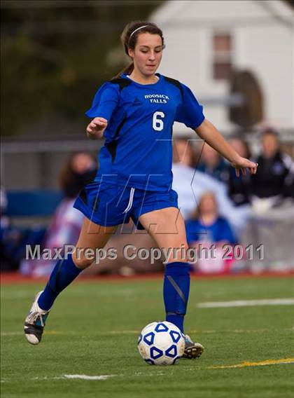 Thumbnail 3 in Hoosick Falls vs Friends Academy (NYSPHSAA Class C Final) photogallery.