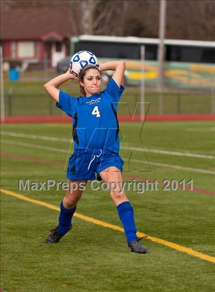 Thumbnail 3 in Hoosick Falls vs Friends Academy (NYSPHSAA Class C Final) photogallery.