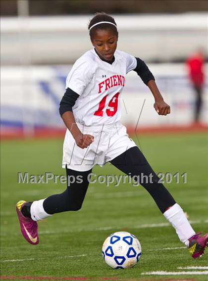 Thumbnail 3 in Hoosick Falls vs Friends Academy (NYSPHSAA Class C Final) photogallery.
