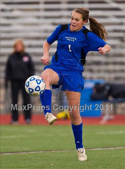 Thumbnail 3 in Hoosick Falls vs Friends Academy (NYSPHSAA Class C Final) photogallery.
