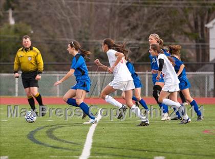 Thumbnail 2 in Hoosick Falls vs Friends Academy (NYSPHSAA Class C Final) photogallery.