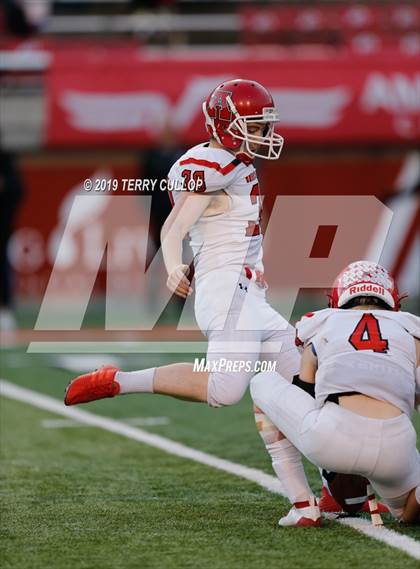 Thumbnail 1 in American Fork vs. East (UHSAA 6A Semifinal) photogallery.