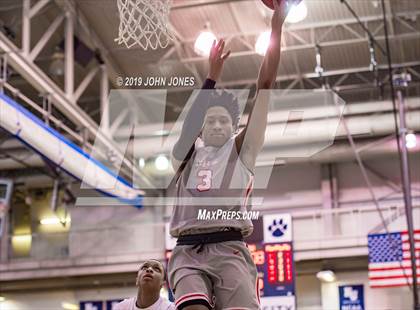 Thumbnail 3 in First Love Christian Academy vs Elizabeth (Metro Classic) photogallery.
