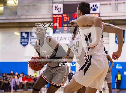 Thumbnail 2 in First Love Christian Academy vs Elizabeth (Metro Classic) photogallery.