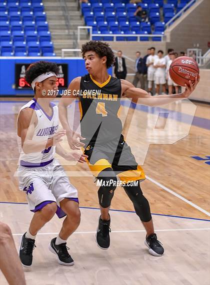 Thumbnail 2 in Warren vs Brennan photogallery.