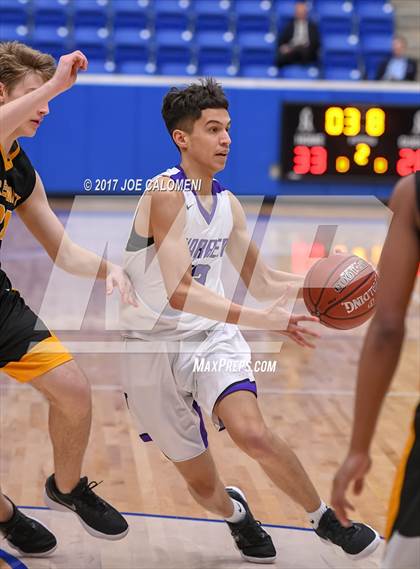 Thumbnail 2 in Warren vs Brennan photogallery.