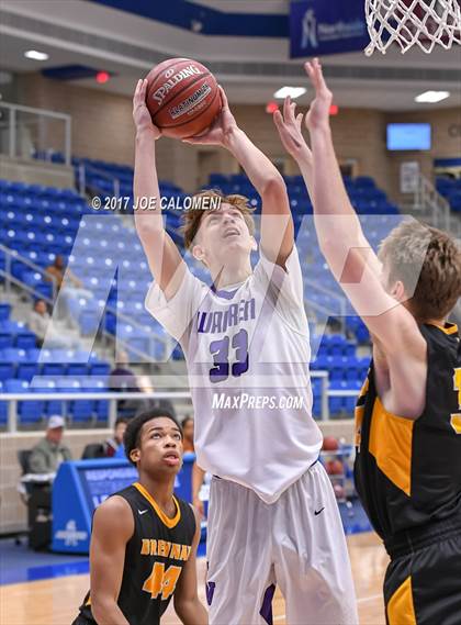 Thumbnail 3 in Warren vs Brennan photogallery.