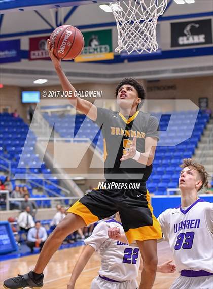 Thumbnail 1 in Warren vs Brennan photogallery.