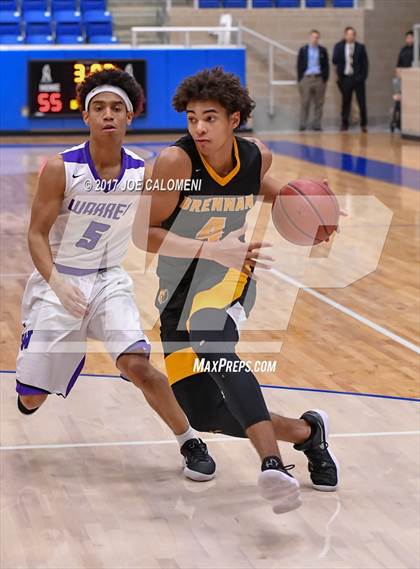 Thumbnail 2 in Warren vs Brennan photogallery.