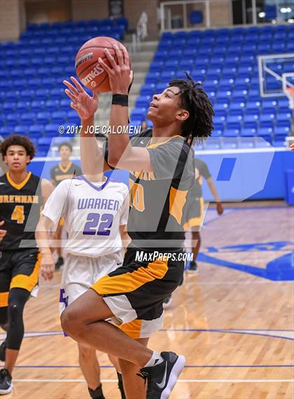 Thumbnail 1 in Warren vs Brennan photogallery.