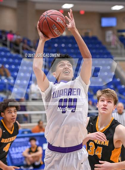 Thumbnail 1 in Warren vs Brennan photogallery.